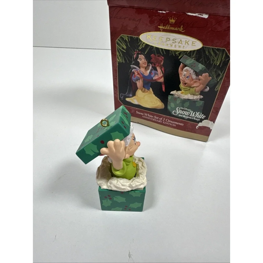 Hallmark Keepsake Disney Snow White Set of 2 Ornaments Anniversary Edition 1997